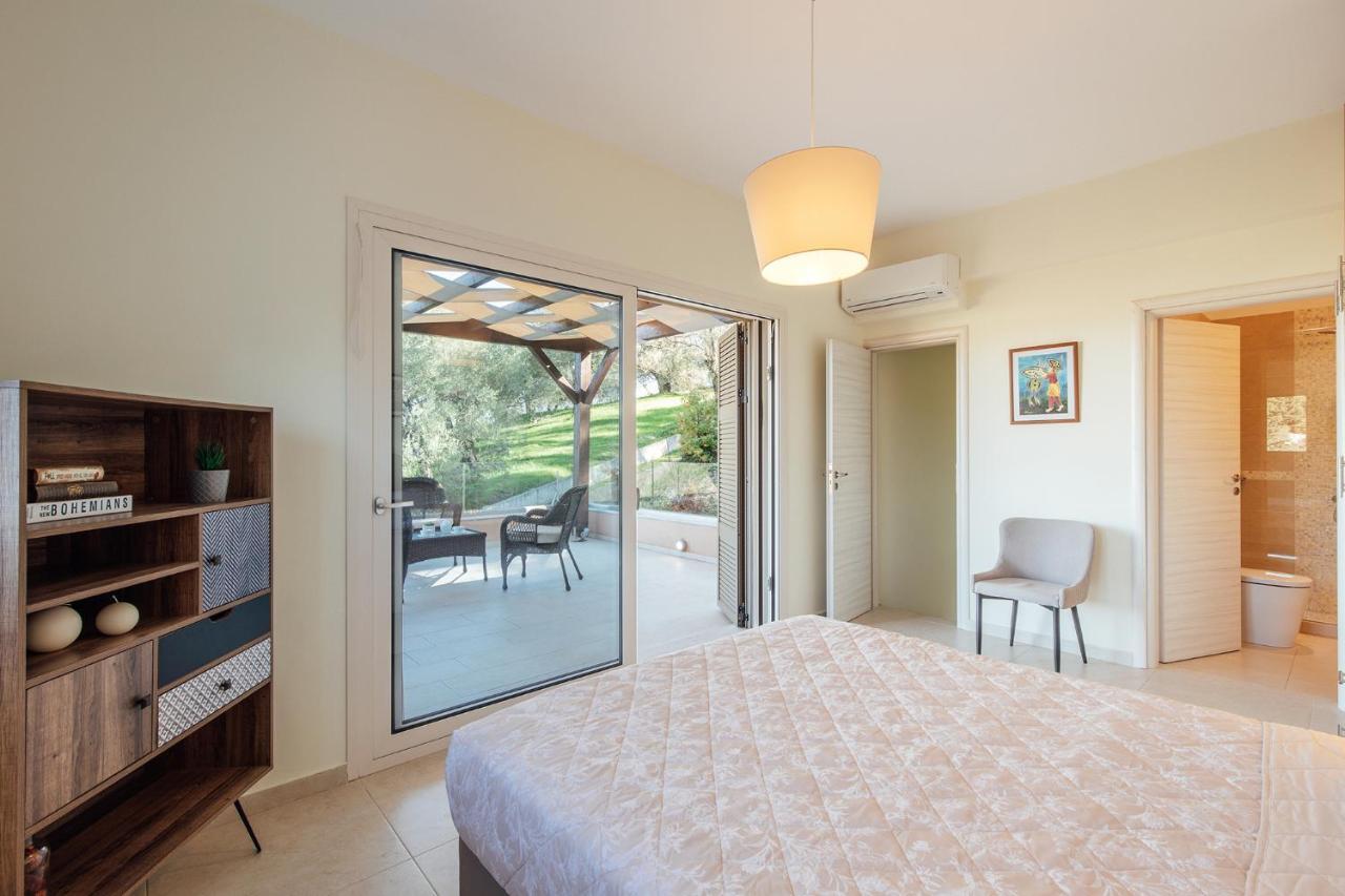 Villa Breeze & Villa Coco By Konnect, Avlaki Beach Kassiopi Extérieur photo