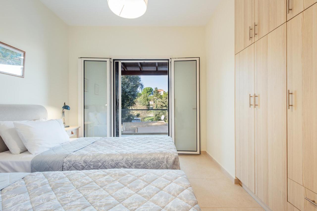 Villa Breeze & Villa Coco By Konnect, Avlaki Beach Kassiopi Extérieur photo